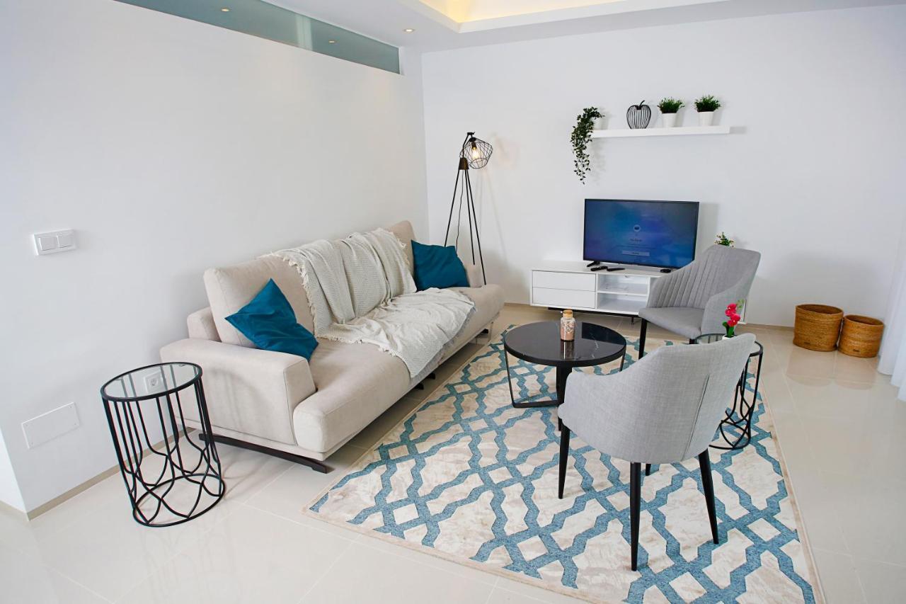 Fortuna 15 - Apartamento Con Azotea Privada Y Piscina روخاليس المظهر الخارجي الصورة