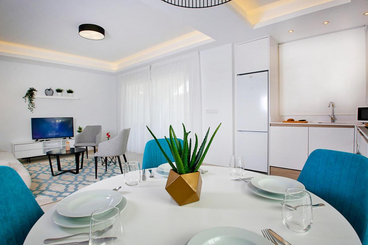 Fortuna 15 - Apartamento Con Azotea Privada Y Piscina روخاليس المظهر الخارجي الصورة